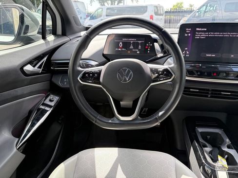 Used 2021 Volkswagen ID.4 Pro S RWD image 8