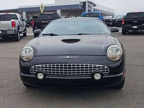 Used 2004 Ford Thunderbird RWD image 3