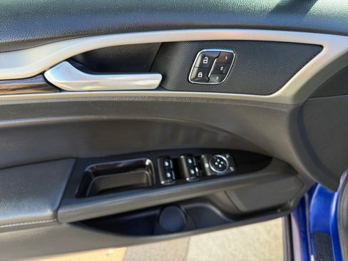 Used 2015 Ford Fusion Energi SE w/ Driver Assist Package image 13