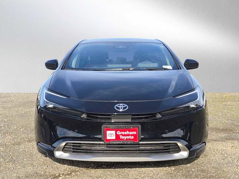 New 2025 Toyota Prius XSE Premium image 8