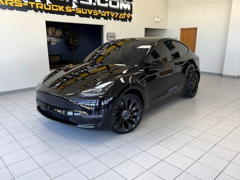 Used 2022 Tesla Model Y Performance AWD/4WD image 1