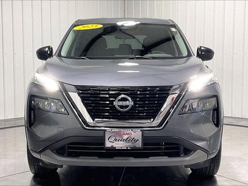 Used 2023 Nissan Rogue S image 2