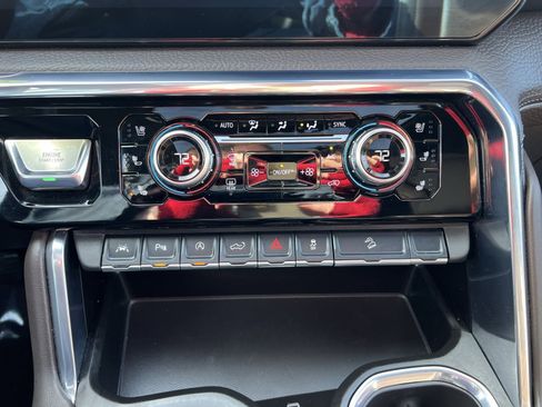 Used 2025 GMC Sierra 1500 Denali w/ Denali Reserve Package image 20