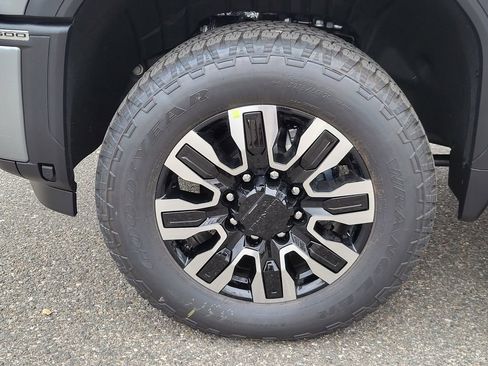 New 2026 GMC Sierra 2500 Denali Ultimate w/ Max Trailering Package image 8