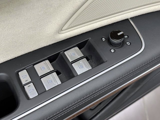 Certified 2023 Audi A8 L 3.0T w/ Comfort Plus Package AWD/4WD image 19