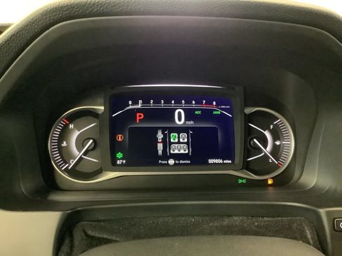 Used 2025 Honda Passport EX-L image 8