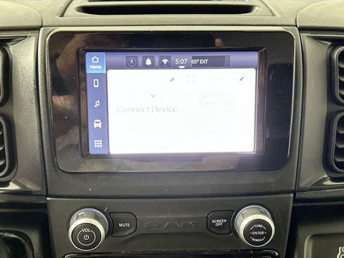 Used 2024 RAM ProMaster 2500 w/ Convenience Group FWD image 10