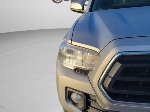 Used 2021 Toyota Tacoma SR5 image 9