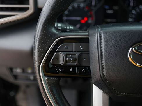 Used 2023 Toyota Tundra SR5 w/ SR5 Convenience Package image 17