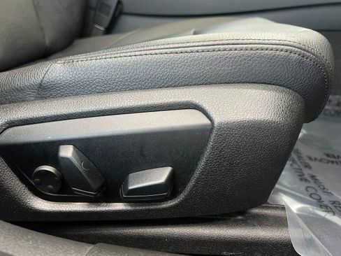Used 2013 BMW 328i xDrive Sedan AWD/4WD image 18