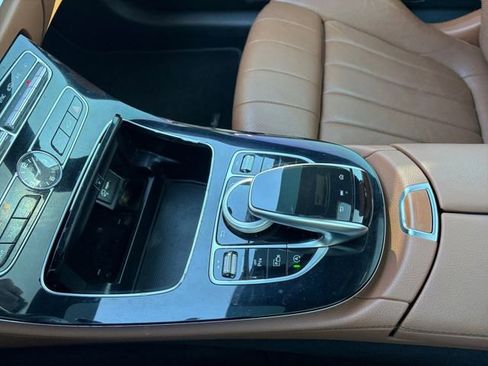 Used 2018 Mercedes-Benz E 400 Coupe image 25