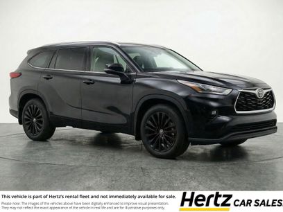 Used 2025 Toyota Highlander XSE