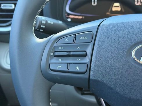 New 2026 Hyundai Venue SEL image 18