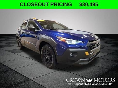 Used 2025 Subaru Crosstrek 2.5i Wilderness AWD/4WD image 1