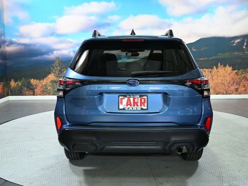 Used 2025 Subaru Forester Premium image 7