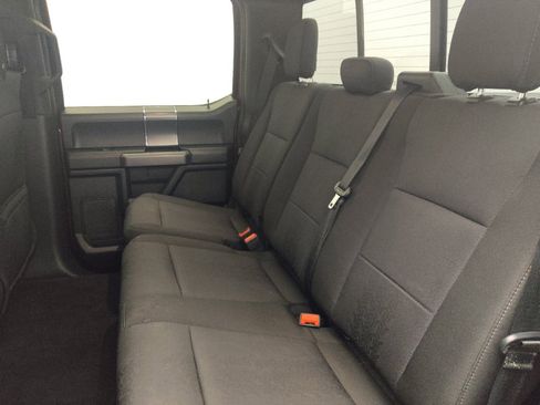 Used 2020 Ford F150 XLT w/ Equipment Group 302A Luxury AWD/4WD image 18