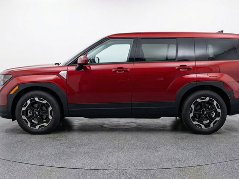 Used 2025 Hyundai Santa Fe SEL image 5