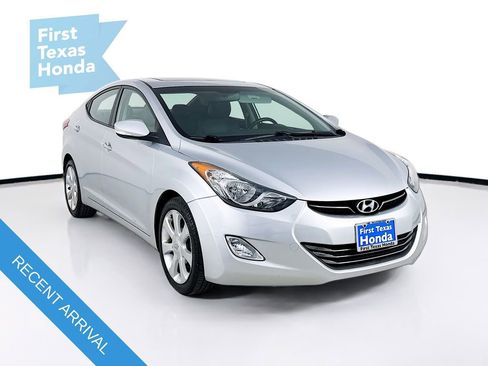 Used 2013 Hyundai Elantra Limited w/ Technology Pkg image 1