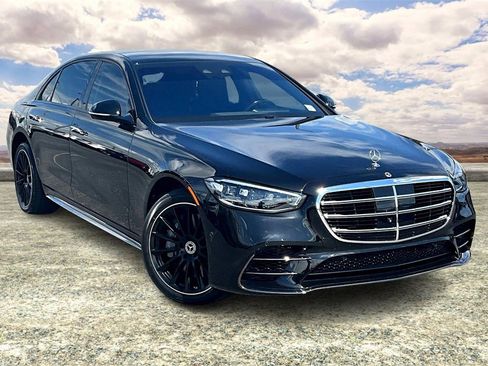 Used 2025 Mercedes-Benz S 580 4MATIC Sedan image 1