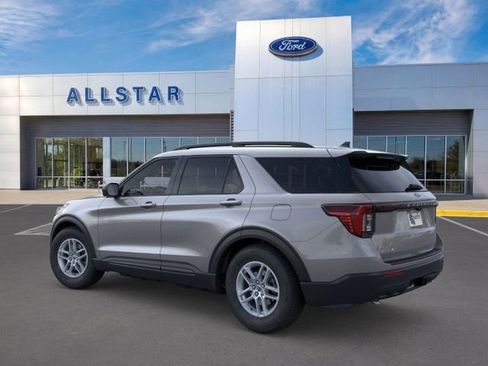 New 2026 Ford Explorer Active RWD image 4