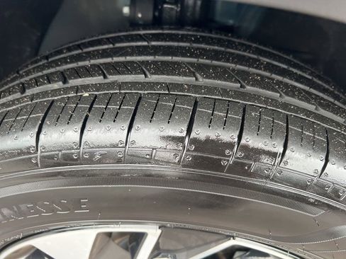 Certified 2023 Kia Sportage EX image 40