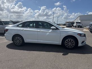 Used 2019 Volkswagen Jetta SE w/ Cold Weather Package video 1