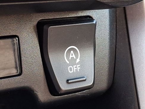 Used 2020 Toyota RAV4 LE w/ All Weather Liner Package AWD/4WD image 24