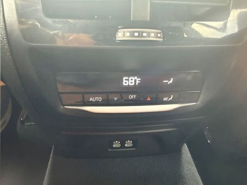 Used 2024 BMW X3 sDrive30i w/ Premium Package RWD image 13
