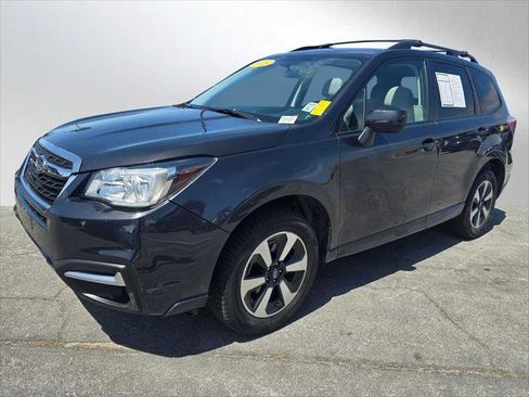 Used 2018 Subaru Forester 2.5i Premium AWD/4WD image 7