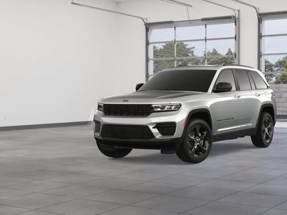 New 2025 Jeep Grand Cherokee Laredo