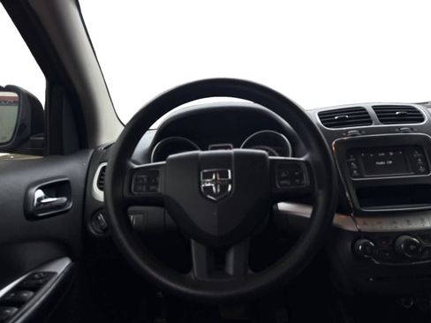 Used 2013 Dodge Journey SXT w/ Flexible Seating Group image 12