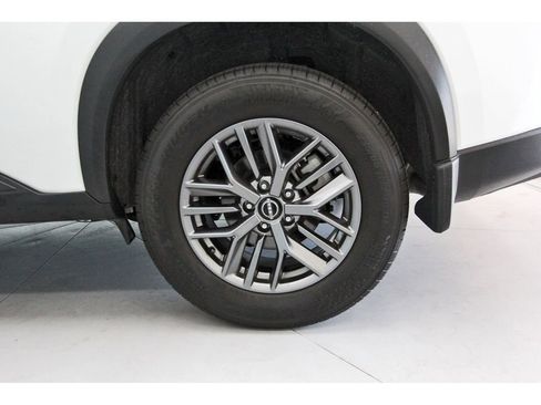 Certified 2024 Nissan Rogue S AWD/4WD image 25