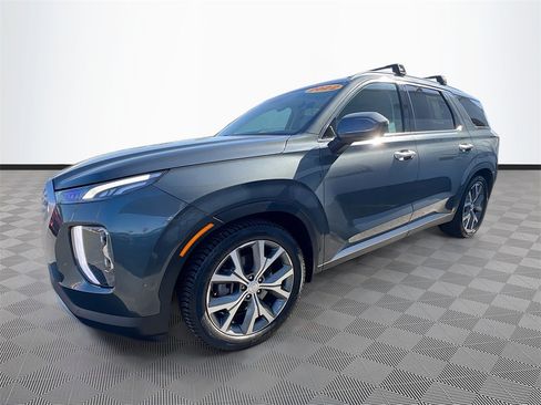 Used 2022 Hyundai Palisade SEL w/ Premium Package image 3