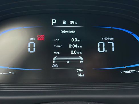 New 2026 Hyundai Venue SEL FWD image 24