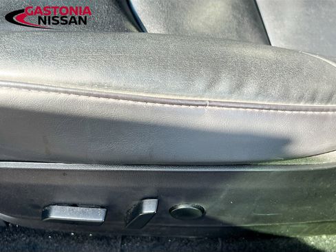 Used 2020 Tesla Model Y Long Range image 26