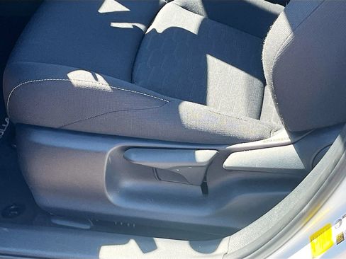 Used 2025 Toyota Corolla SE FWD image 20