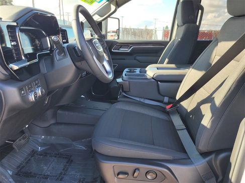 New 2026 GMC Sierra 2500 SLE w/ SLE Value Package; image 11