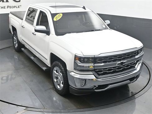 Used 2018 Chevrolet Silverado 1500 LTZ w/ Sport Package image 45
