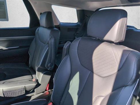 Used 2025 Hyundai Palisade SEL image 19