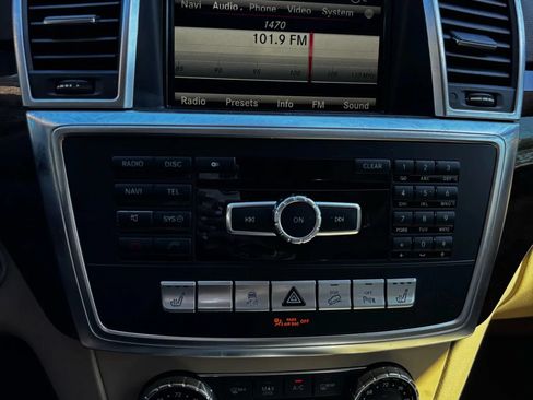 Used 2014 Mercedes-Benz ML 350 BlueTEC 4MATIC image 19