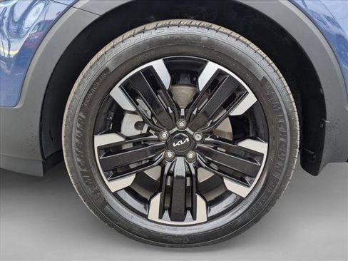 Used 2024 Kia Telluride SX image 23