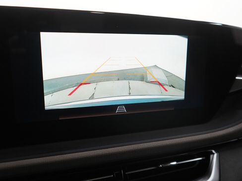 Used 2024 Buick Envista Avenir image 28