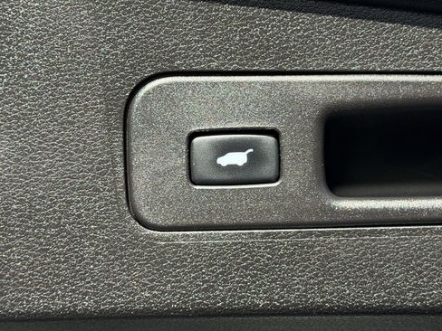 Used 2019 Acura MDX w/Technology Pkg image 15