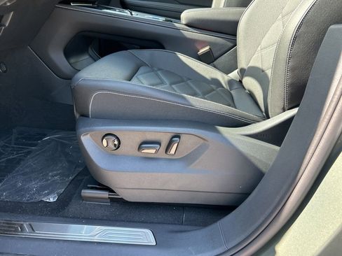 New 2026 Volkswagen Atlas SE image 16