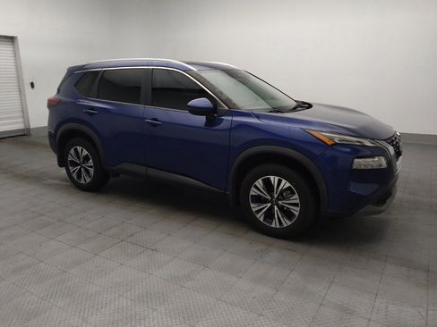 Used 2022 Nissan Rogue SV w/ SV Premium Package FWD image 11