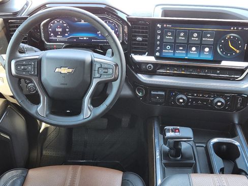 Certified 2024 Chevrolet Silverado 1500 High Country w/ High Country Premium Package image 29