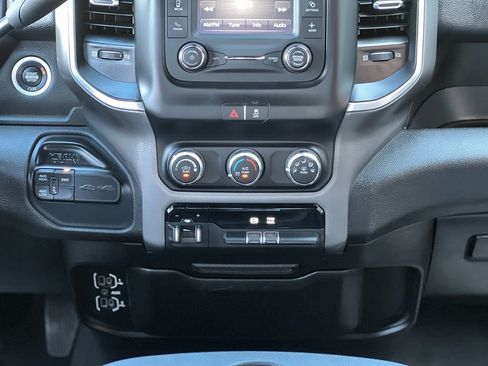 Used 2021 RAM 2500 Big Horn image 20