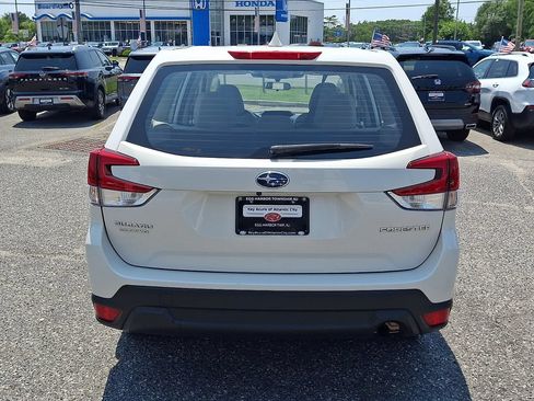 Used 2022 Subaru Forester AWD/4WD image 5