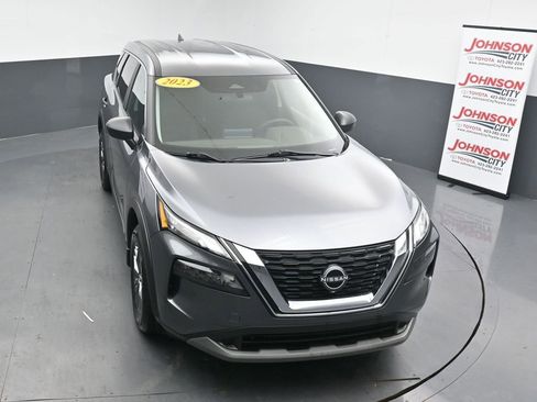 Used 2023 Nissan Rogue S AWD/4WD image 25