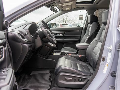 Used 2021 Honda CR-V Touring image 11